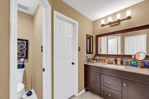 2215 Hadden Hollow Dr, Houston, TX 77067 - Photo 26