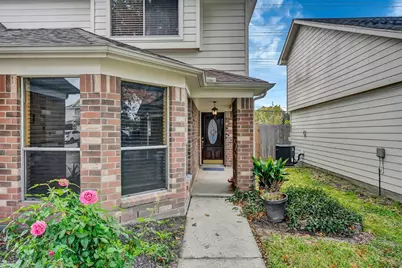 2215 Hadden Hollow Drive, Houston, TX 77067 - Photo 4