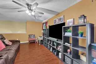 2215 Hadden Hollow Dr, Houston, TX 77067 - Photo 34