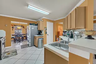 2215 Hadden Hollow Dr, Houston, TX 77067 - Photo 10