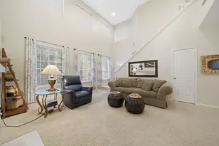 74 E Lakeridge Dr, The Woodlands, TX 77381 - Photo 8