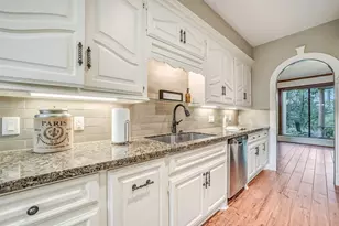 9566 Briar Forest, Houston, TX 77063 - Photo 20