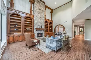 9566 Briar Forest, Houston, TX 77063 - Photo 8