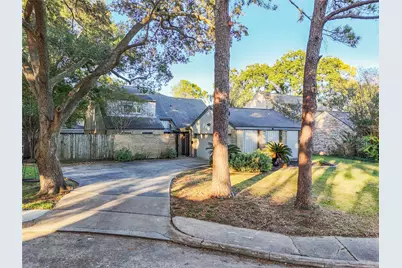 10218 Burgoyne Road, Houston, TX 77042 - Photo 44