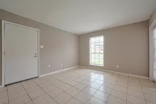 9090 S Braeswood Blvd, Houston, TX 77074 - Photo 8