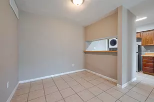 9090 S Braeswood Blvd, Houston, TX 77074 - Photo 4