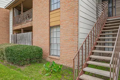 9090 S Braeswood Boulevard #43, Houston, TX 77074 - Photo 2