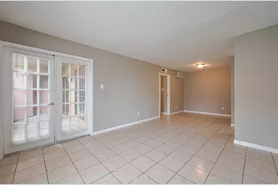 9090 S Braeswood Boulevard #43, Houston, TX 77074 - Photo 6