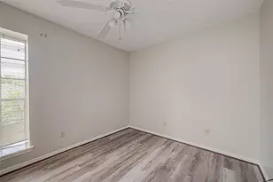 11503 Meadow Ln, Houston, TX 77477 - Photo 26