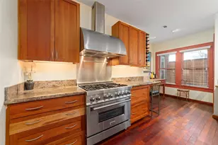 1613 California St, Houston, TX 77006 - Photo 16