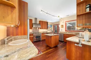 1613 California St, Houston, TX 77006 - Photo 14