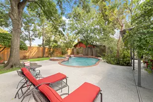 1613 California St, Houston, TX 77006 - Photo 34