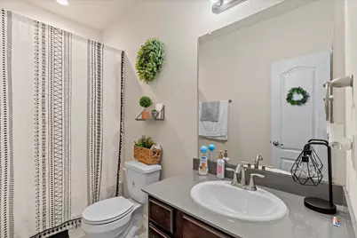 7911 Wood Hollow Drive, Baytown, TX 77523 - Photo 10