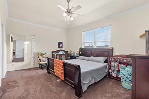 7911 Wood Hollow Dr, Baytown, TX 77523 - Photo 6