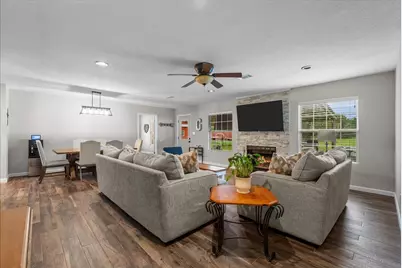 6727 Avenue C 1/2, Santa Fe, TX 77510 - Photo 8