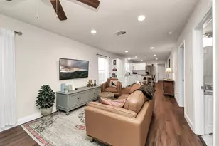 7711 Avenue L, Houston, TX 77012 - Photo 6