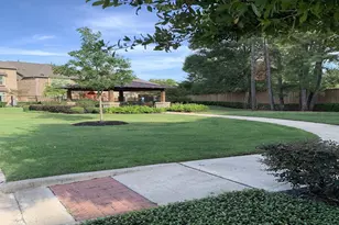 1010 Shepherd Oaks Dr, Houston, TX 77018 - Photo 36
