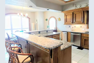 111 Kona Drive, Tiki Island, TX 77554 - Photo 12