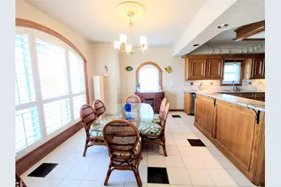 111 Kona Drive, Tiki Island, TX 77554 - Photo 30