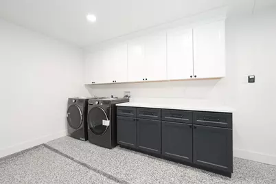 203 S Pathfinders Circle, The Woodlands, TX 77381 - Photo 46