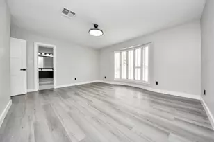 7822 Maple Tree Dr, Houston, TX 77088 - Photo 24