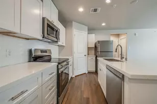 237 Pk Pl Cir, Waller, TX 77484 - Photo 10