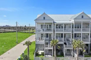 2502 Sunset Passage, Galveston, TX 77550 - Photo 2