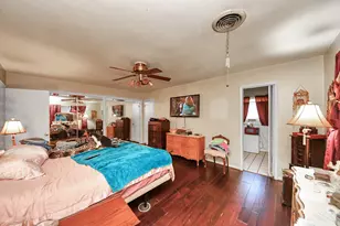 2213 Mockingbird St, Baytown, TX 77520 - Photo 32