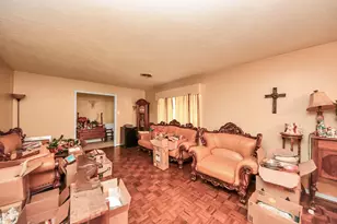 2213 Mockingbird St, Baytown, TX 77520 - Photo 6