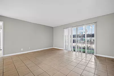 2814 S Bartell Drive #9, Houston, TX 77054 - Photo 4
