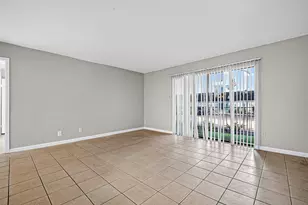 2814 S Bartell Dr, Houston, TX 77054 - Photo 4