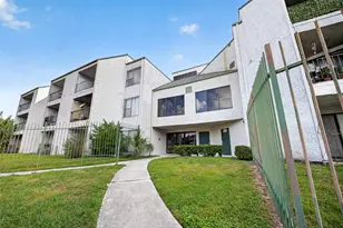 2814 S Bartell Dr, Houston, TX 77054 - Photo 34