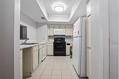 2814 S Bartell Drive #9, Houston, TX 77054 - Photo 12