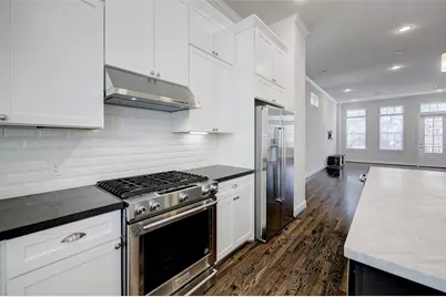 1041 Ashland Street, Houston, TX 77008 - Photo 12