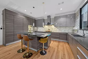 1310 Nantucket Dr, Houston, TX 77057 - Photo 14