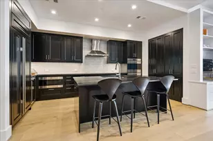 2325 Welch St, Houston, TX 77019 - Photo 12