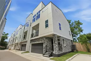 316 Walthall Dr, Houston, TX 77022 - Photo 1