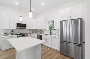 316 Walthall Dr, Houston, TX 77022 - Photo 18