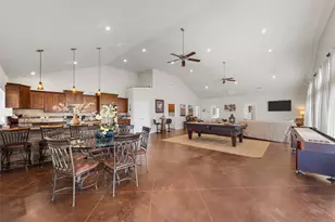 20253 Lakeshore Dr, Thornton, TX 76687 - Photo 12