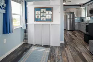 113 Ocean Tide Dr, Crystal Beach, TX 77650 - Photo 16
