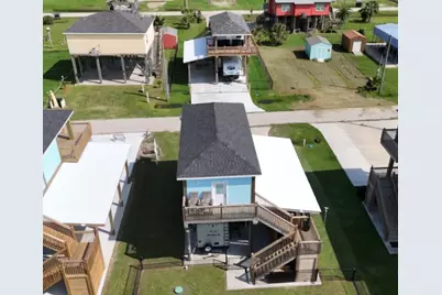113 Ocean Tide Drive, Crystal Beach, TX 77650 - Photo 26