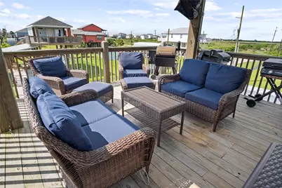 113 Ocean Tide Drive, Crystal Beach, TX 77650 - Photo 22