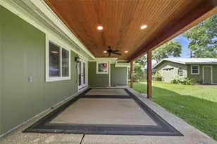 410 Kyle St, Sugar Land, TX 77478 - Photo 30
