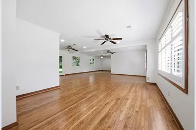 410 Kyle Street, Sugar Land, TX 77478 - Photo 10