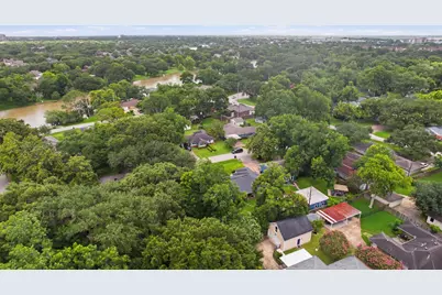 410 Kyle Street, Sugar Land, TX 77478 - Photo 42