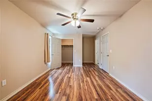 2621 31st Ave N, Texas City, TX 77590 - Photo 14