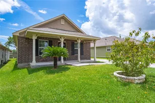2621 31st Ave N, Texas City, TX 77590 - Photo 2