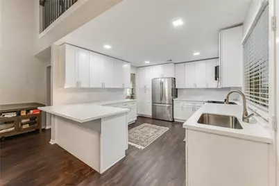 2 Summer Morning Court, The Woodlands, TX 77381 - Photo 10