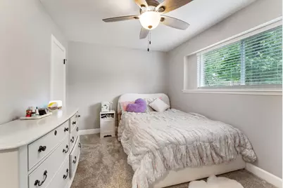 10 E White Willow Circle, The Woodlands, TX 77381 - Photo 22