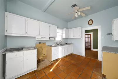 207 Northwood Street, Houston, TX 77009 - Photo 10